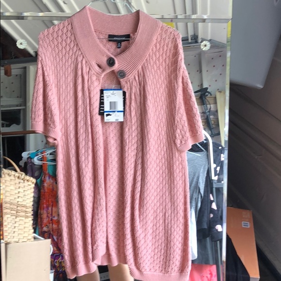 Sweater - Picture 1 of 3